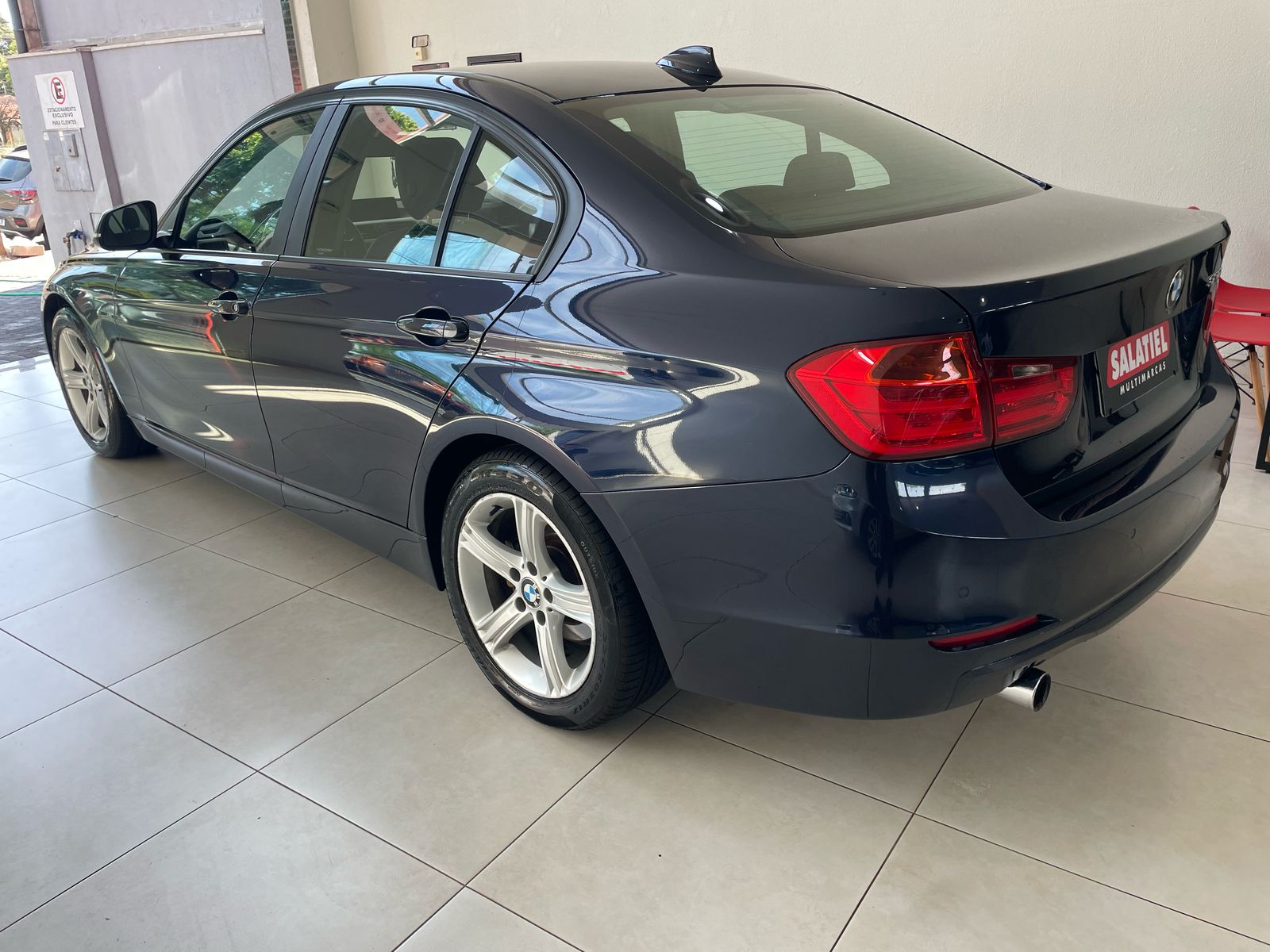 BMW 320i 2.0 Flex - foto 4