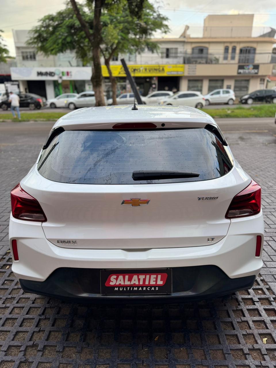 Chevrolet Onix LT 1.0 Turbo Mec - foto 13
