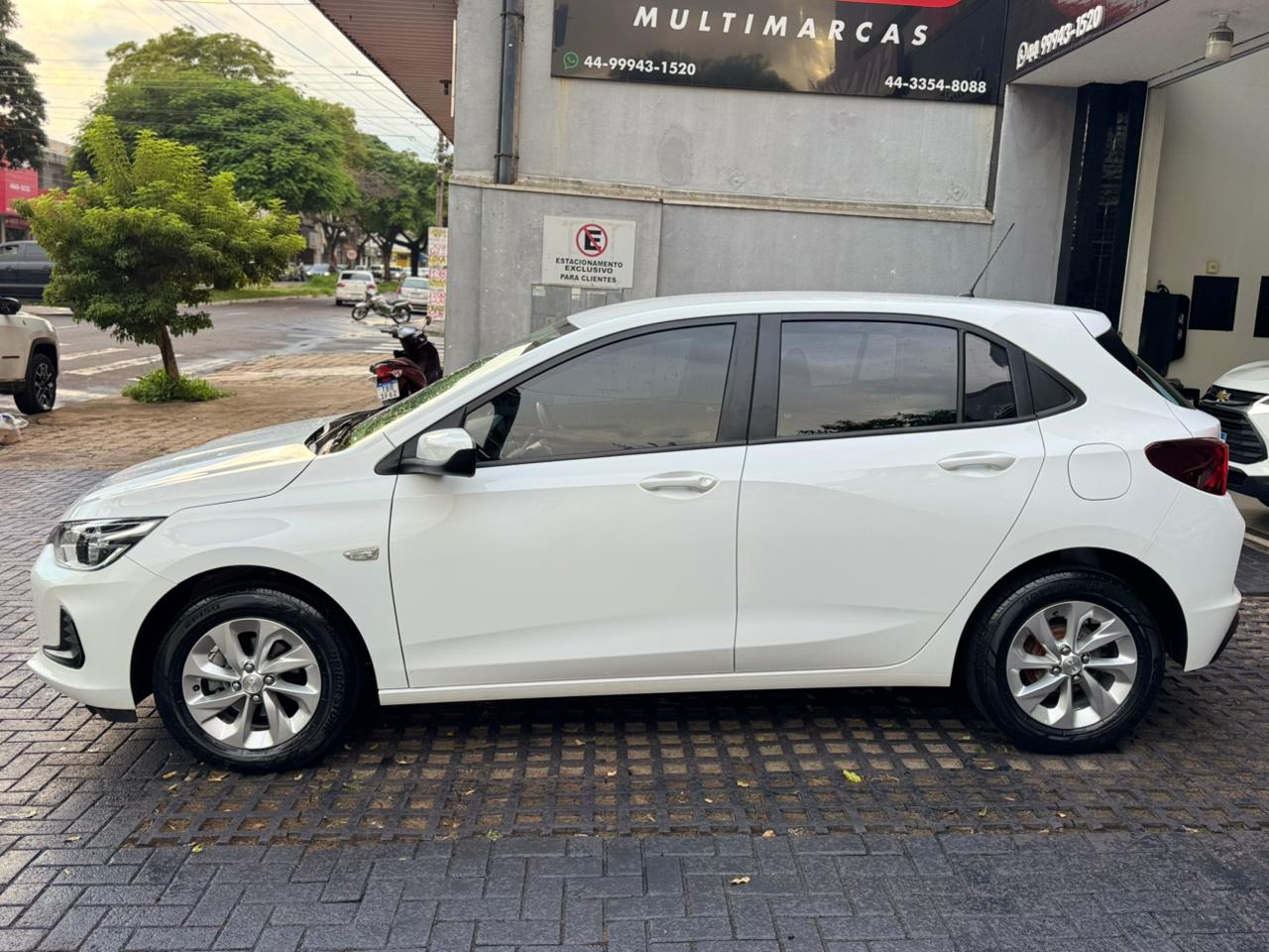 Chevrolet Onix LT 1.0 Turbo Mec - foto 17