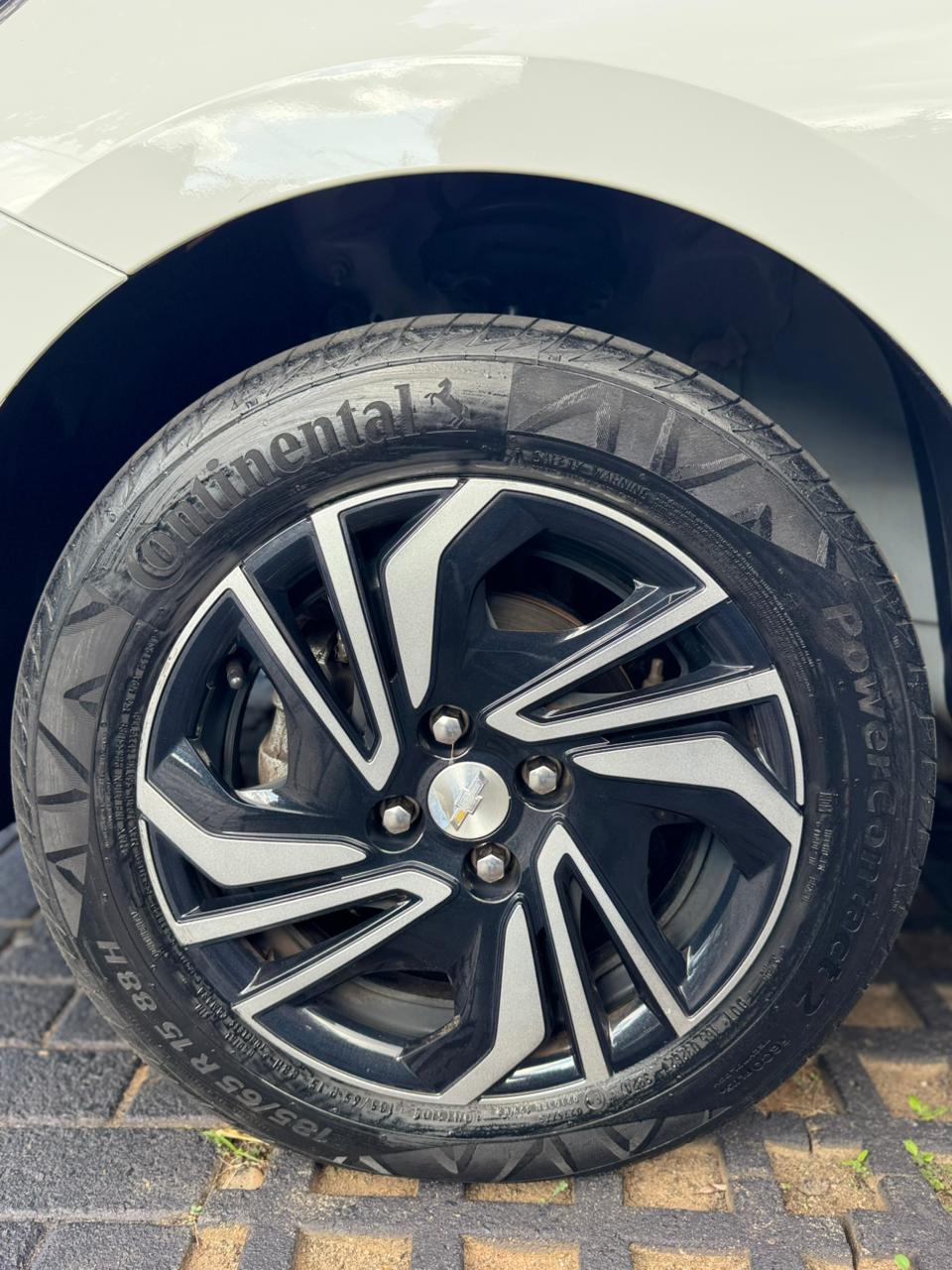 Chevrolet Onix Plus Plus - foto 11
