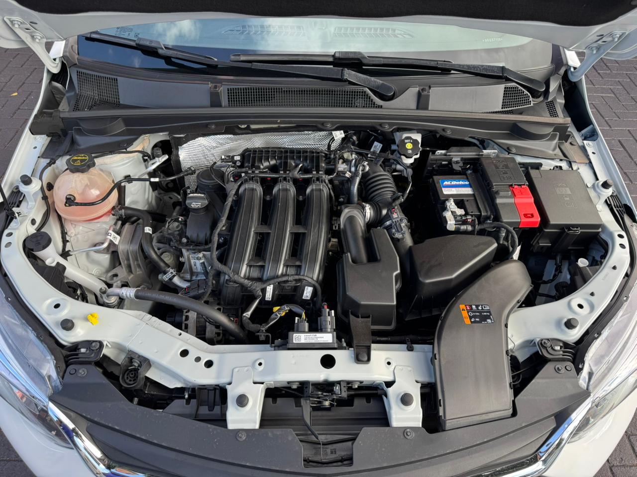 Chevrolet Onix Plus Plus - foto 12