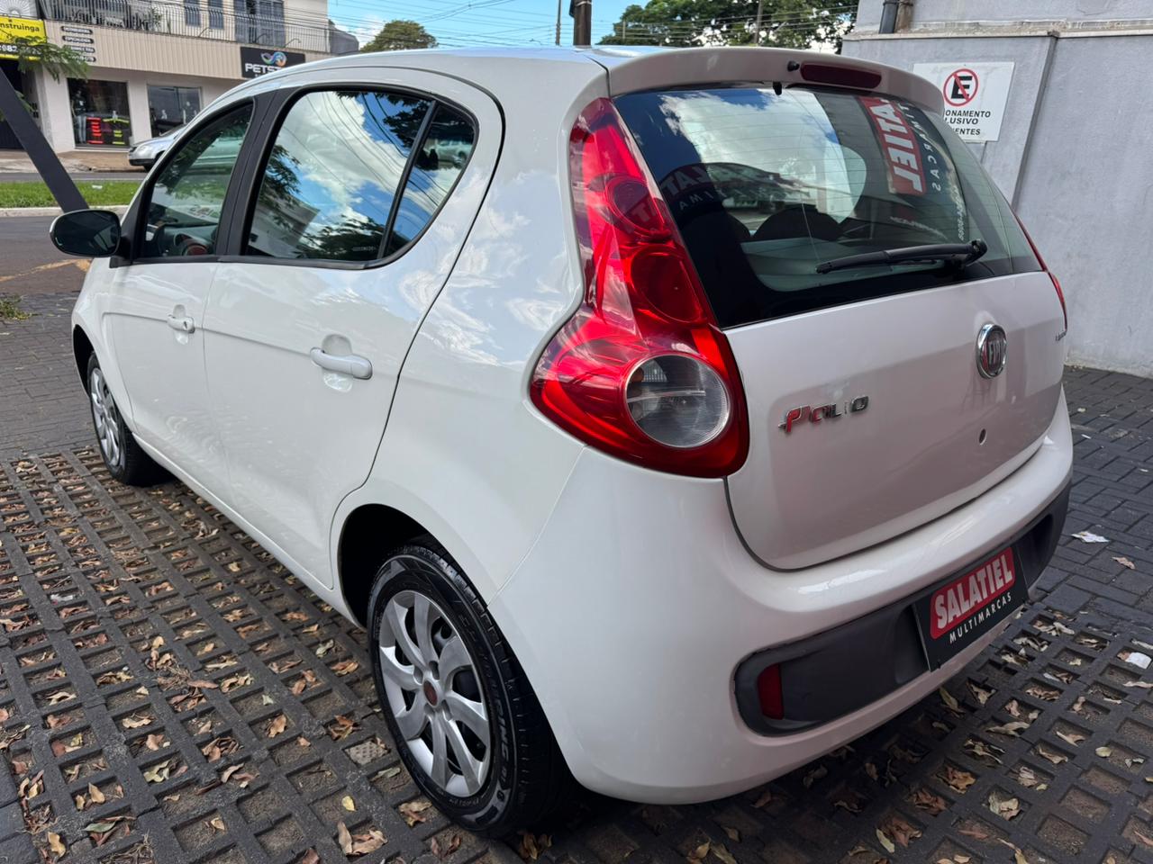 Fiat Palio Attractive 1.0 Evo Fire Flex 8V - foto 11