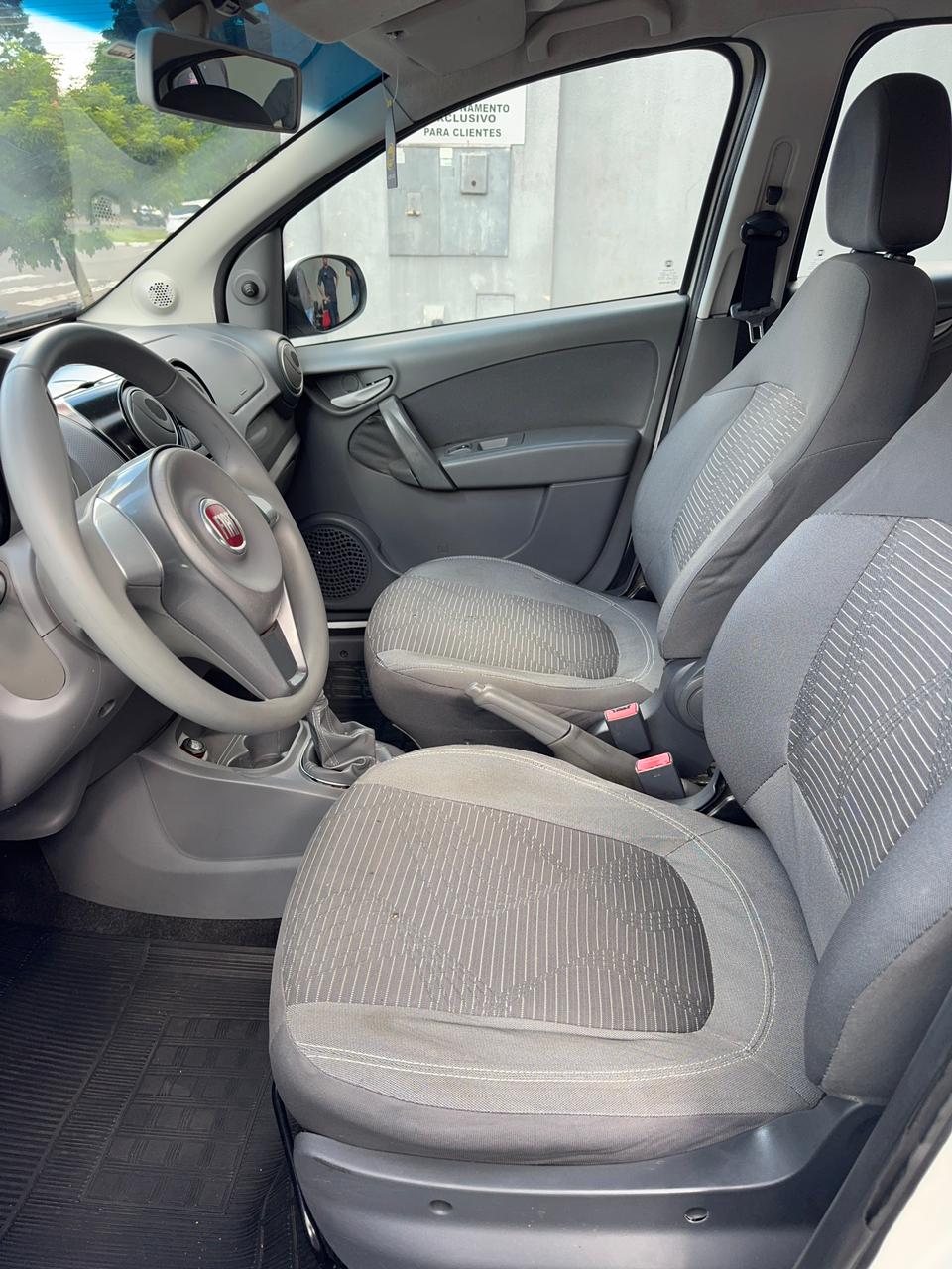 Fiat Palio Attractive 1.0 Evo Fire Flex 8V - foto 12