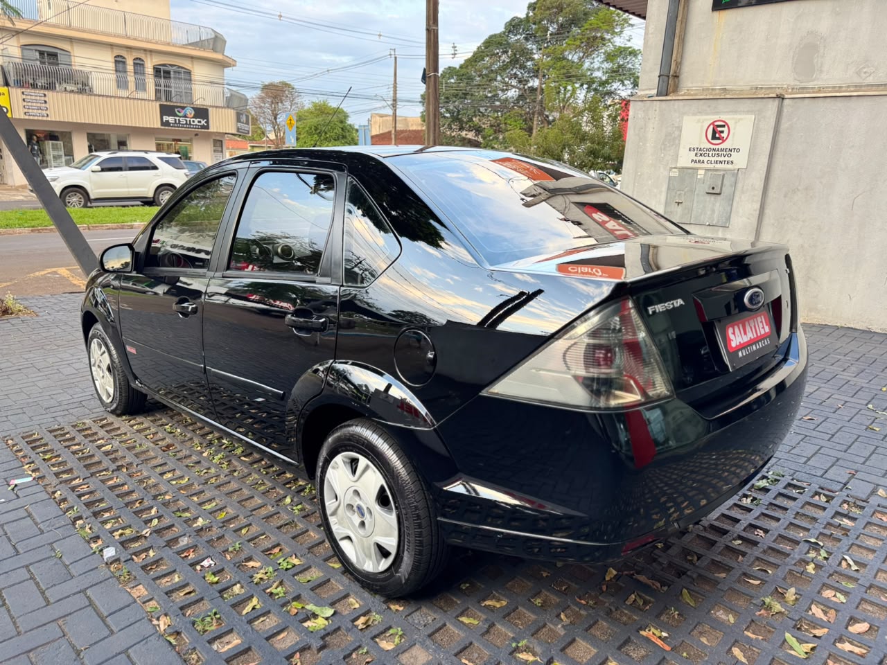 Ford Fiesta 1.6 Completo - foto 2