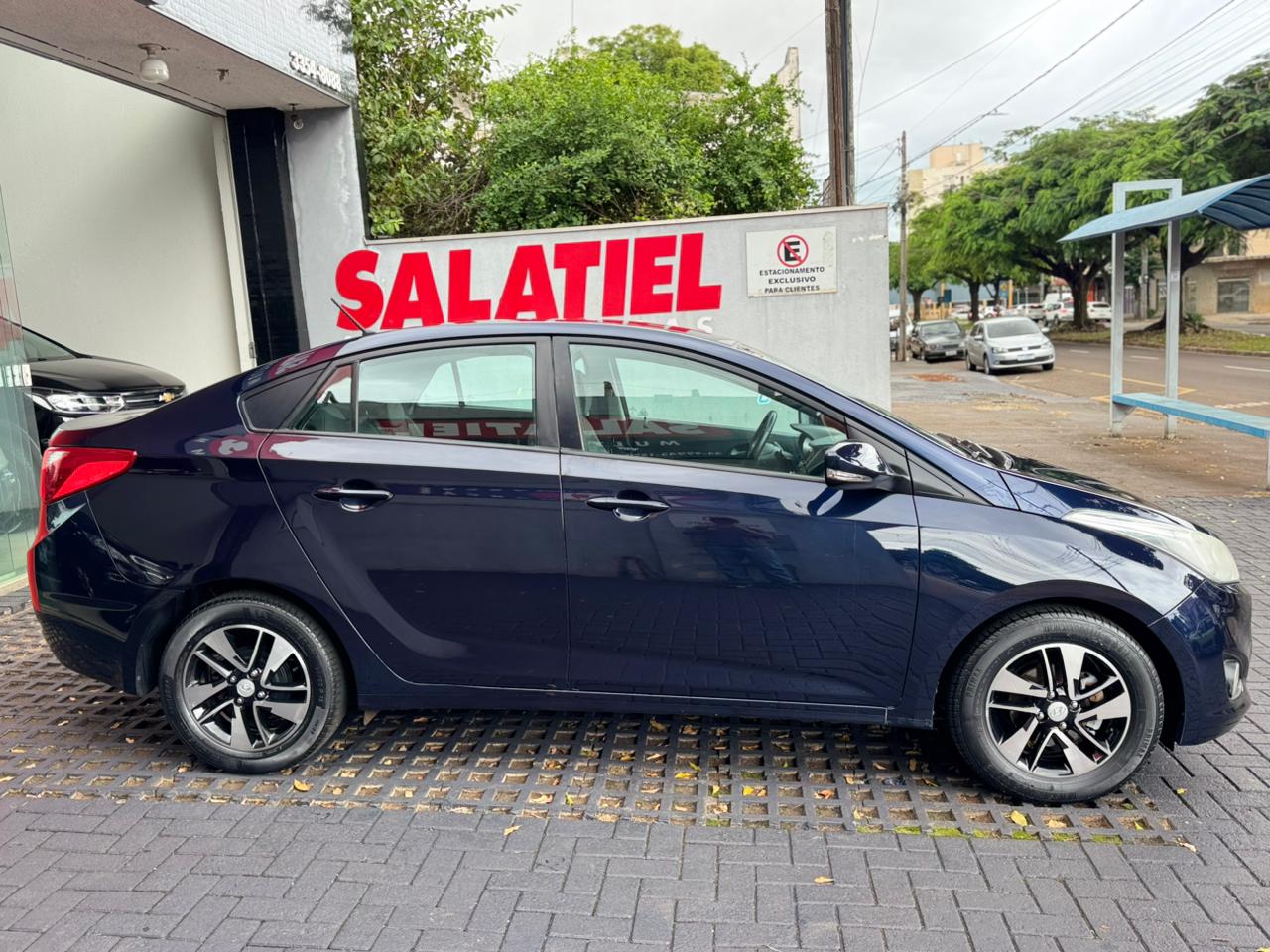 Hyundai HB20S Premium 1.6 Automático - foto 16