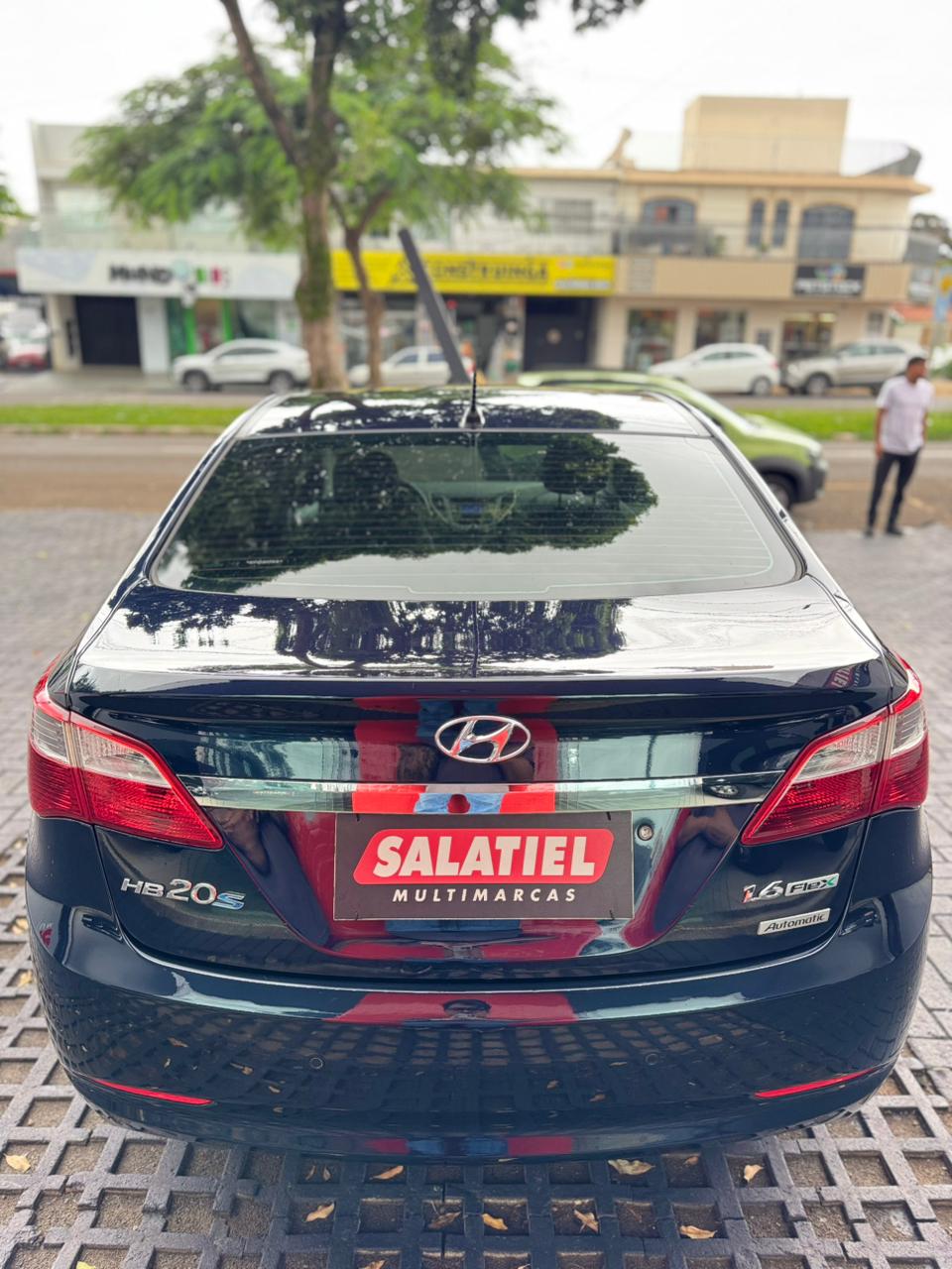 Hyundai HB20S Premium 1.6 Automático - foto 11