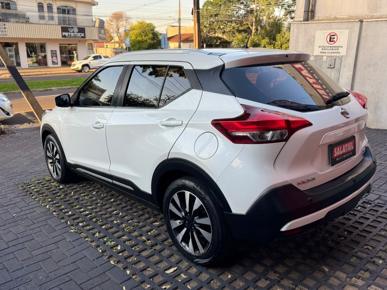 Nissan Kicks Sv 1.6 Completa Automático - foto 3