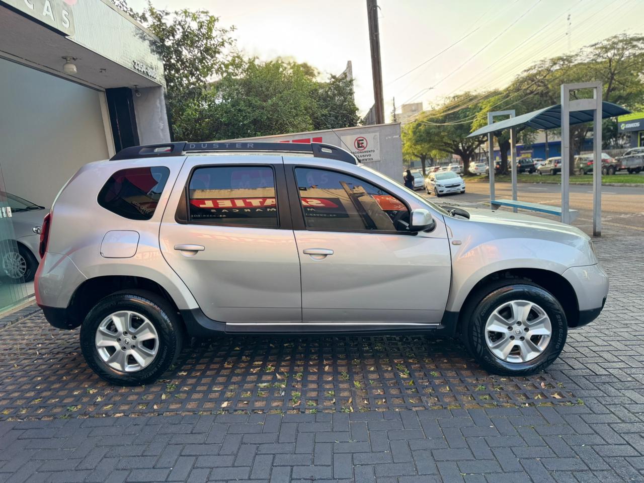 Renault Duster Expression 1.6 Mec - foto 16