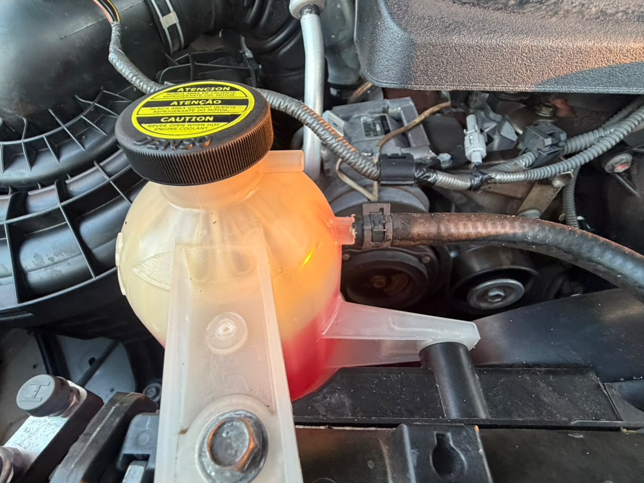 Toyota SW4 2.8 Srv Diesel 4X4 - foto 7