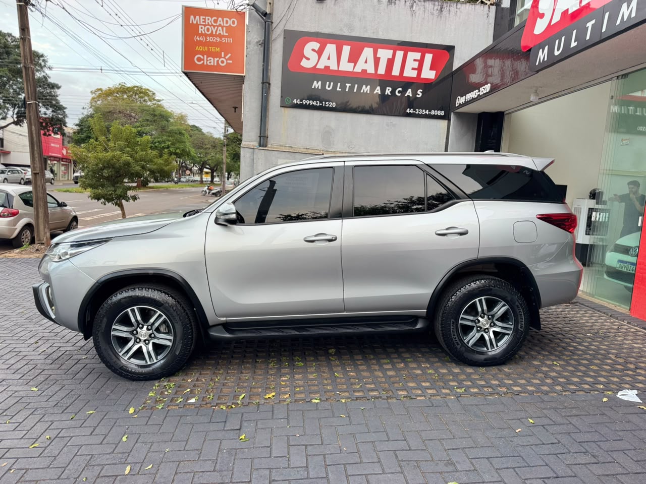 Toyota SW4 Sr 2.4 Flex 4X2 - foto 4