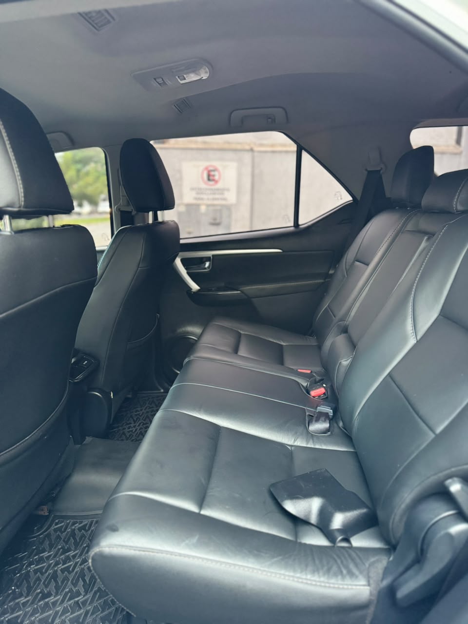 Toyota SW4 Sr 2.4 Flex 4X2 - foto 16