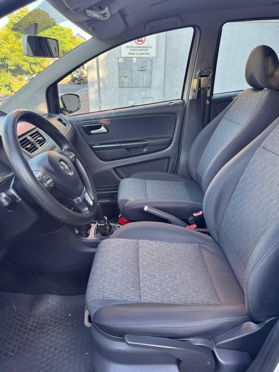 Volkswagen Fox Itrend 1.0 - foto 8