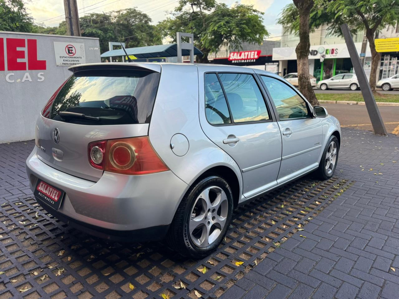 Volkswagen Golf Sportline 1.6 - foto 14