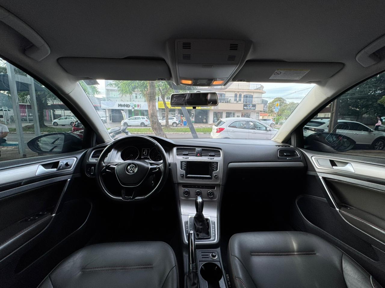 Volkswagen Golf Confortline 1.4 TSI - foto 3