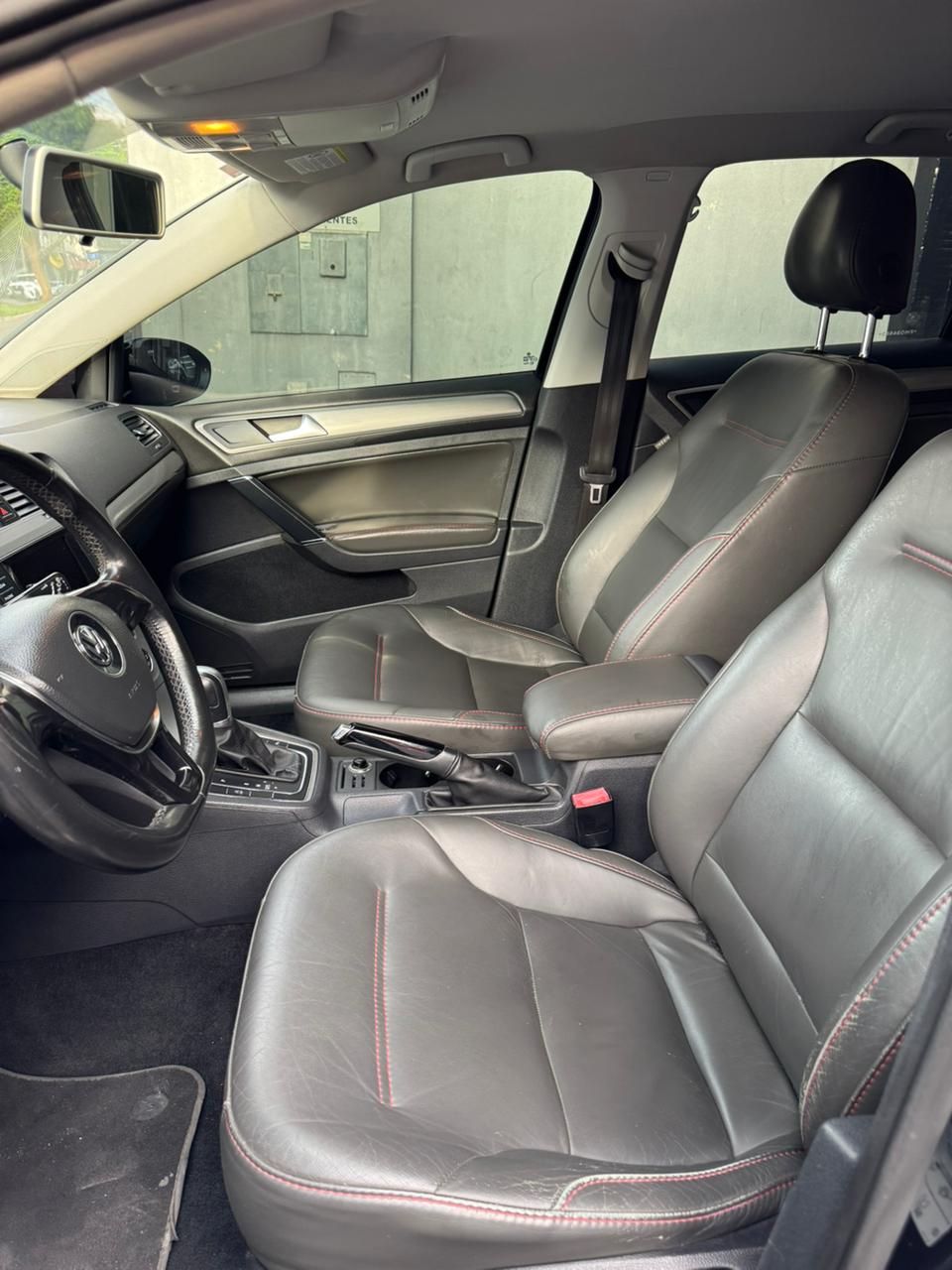 Volkswagen Golf Confortline 1.4 TSI - foto 4