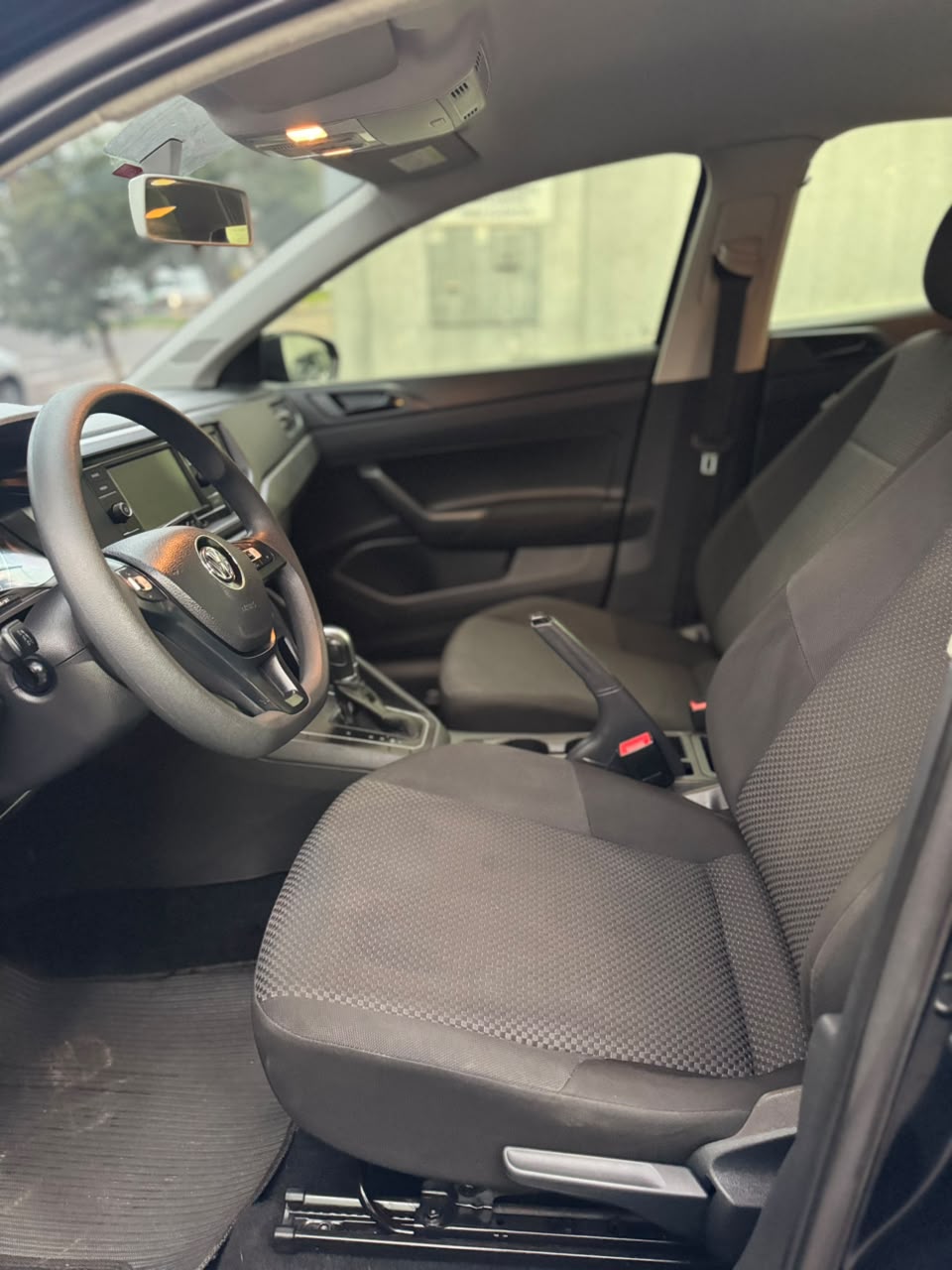 Volkswagen Virtus 1.6 MSI Automático - foto 12